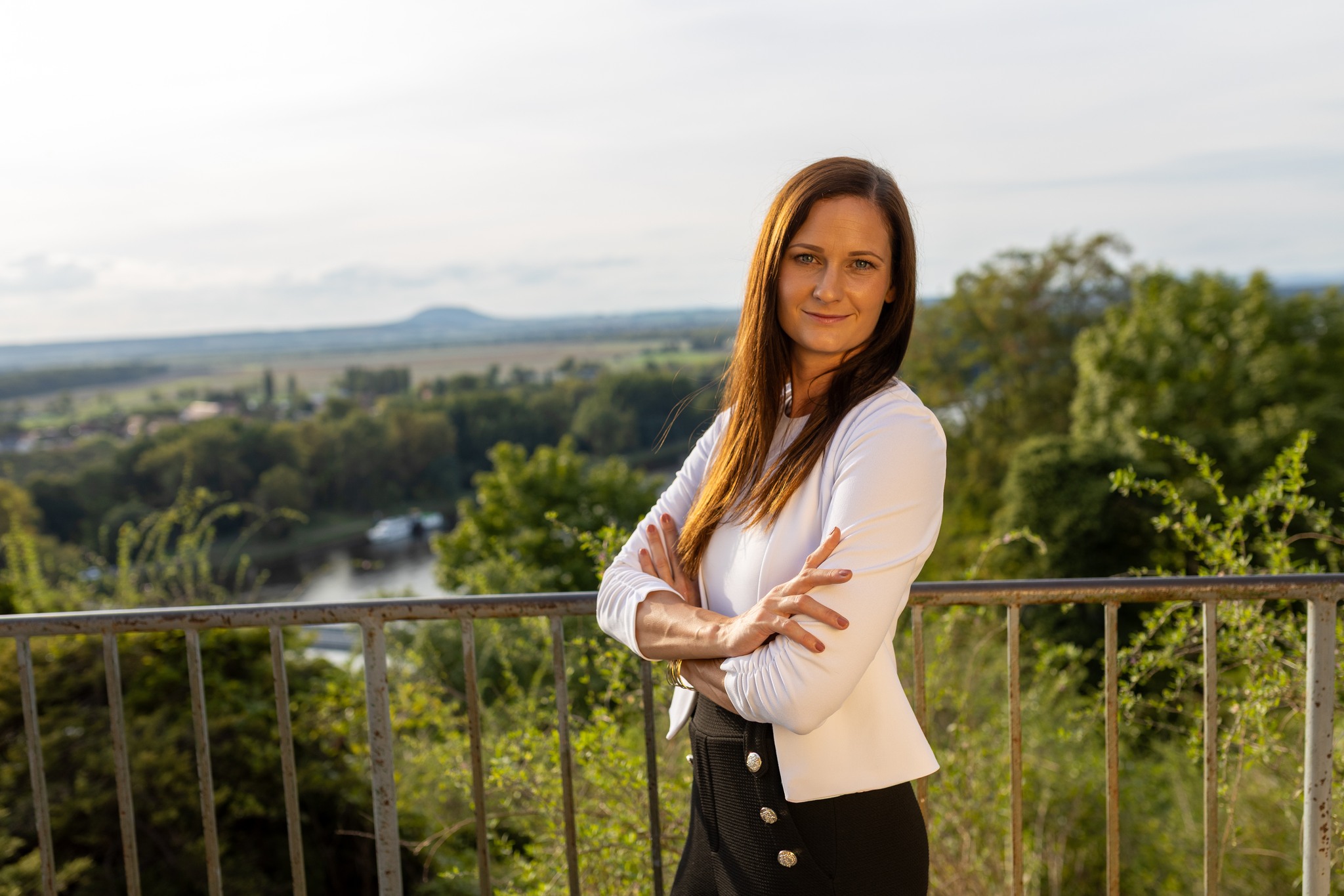 Andrea Hošková v přirozeném venkovním prostředí